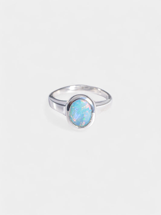 Milky Iris Ring