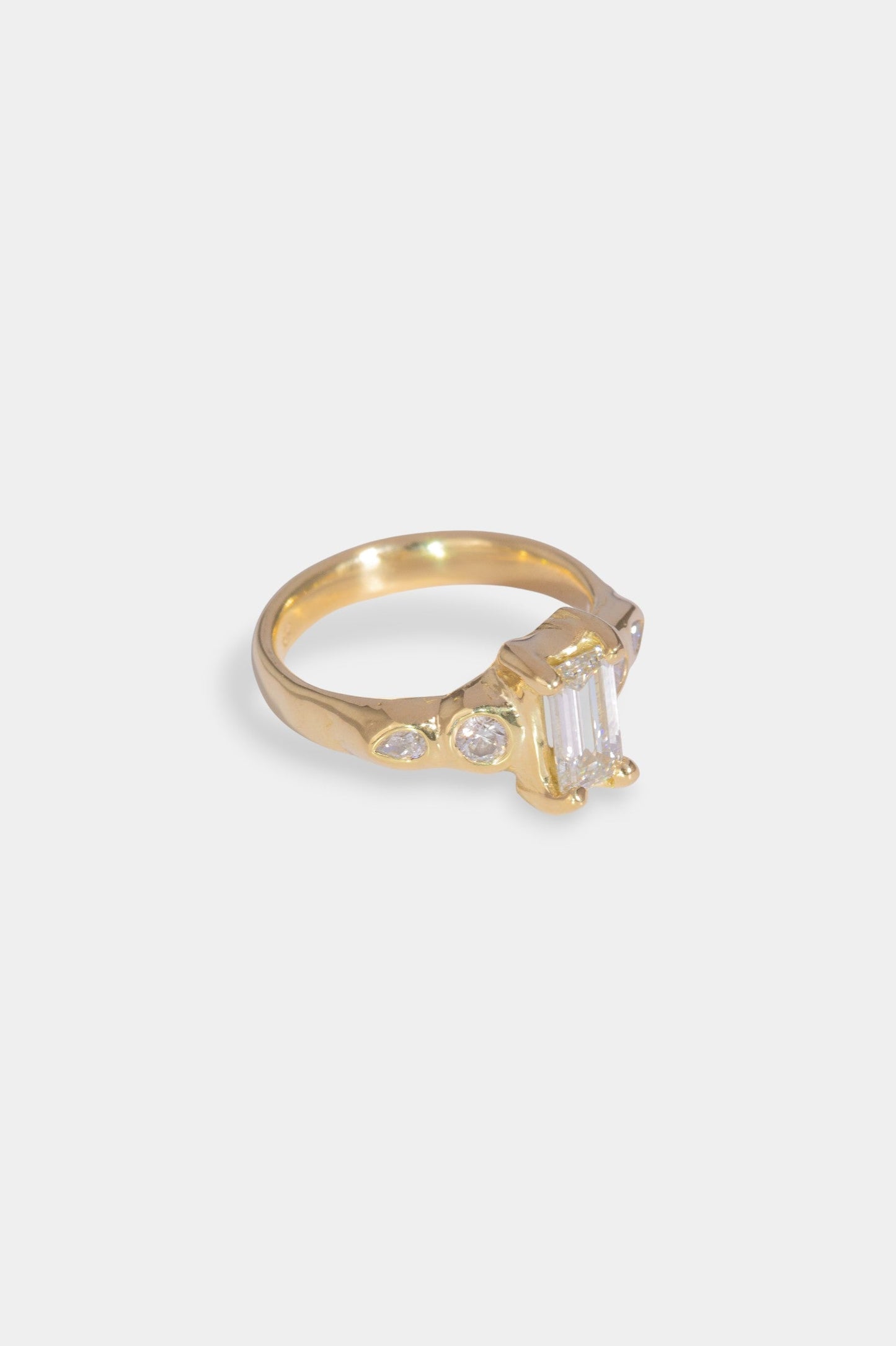 Velluto Ring
