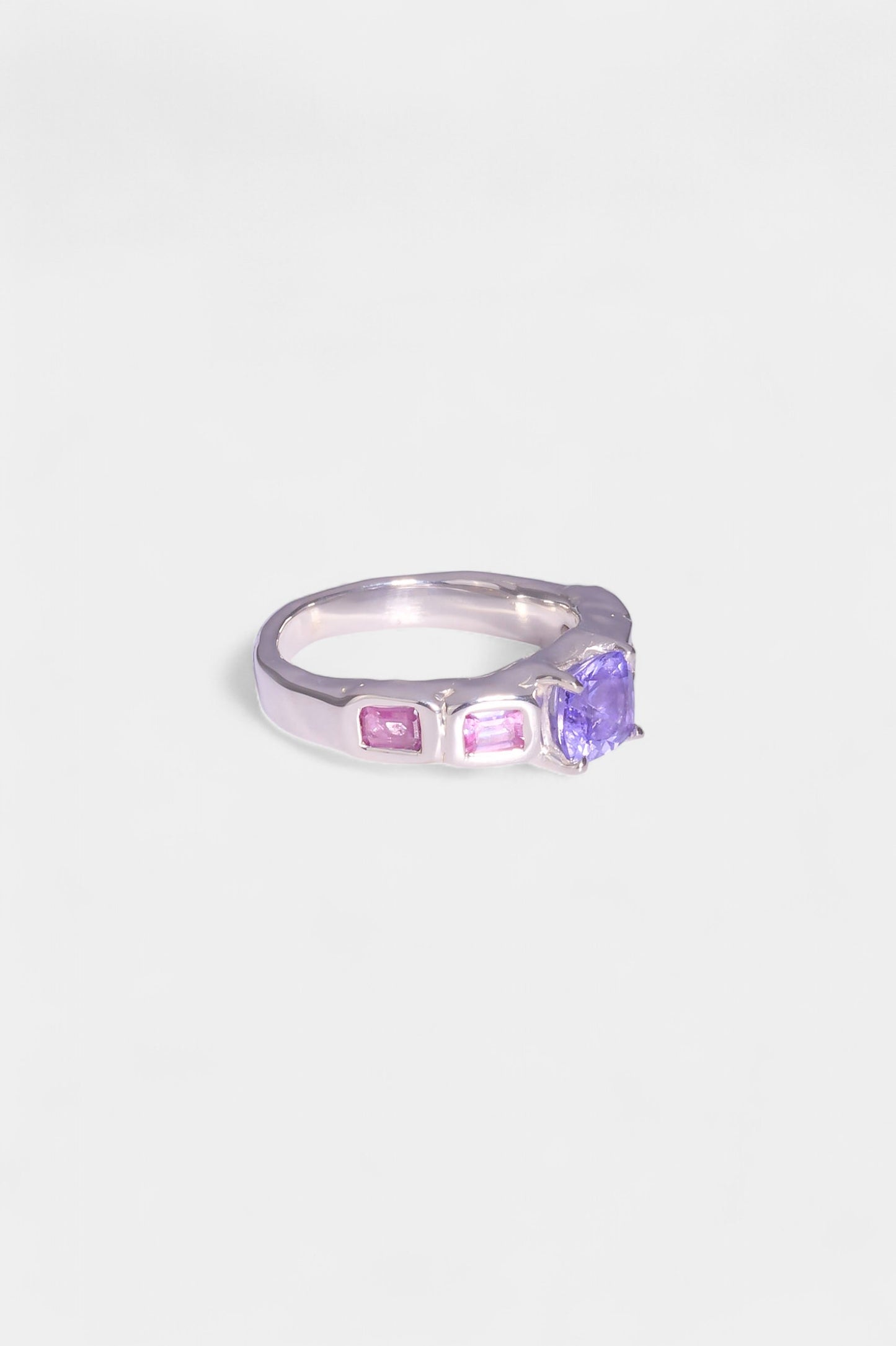 Girls Chat Ring