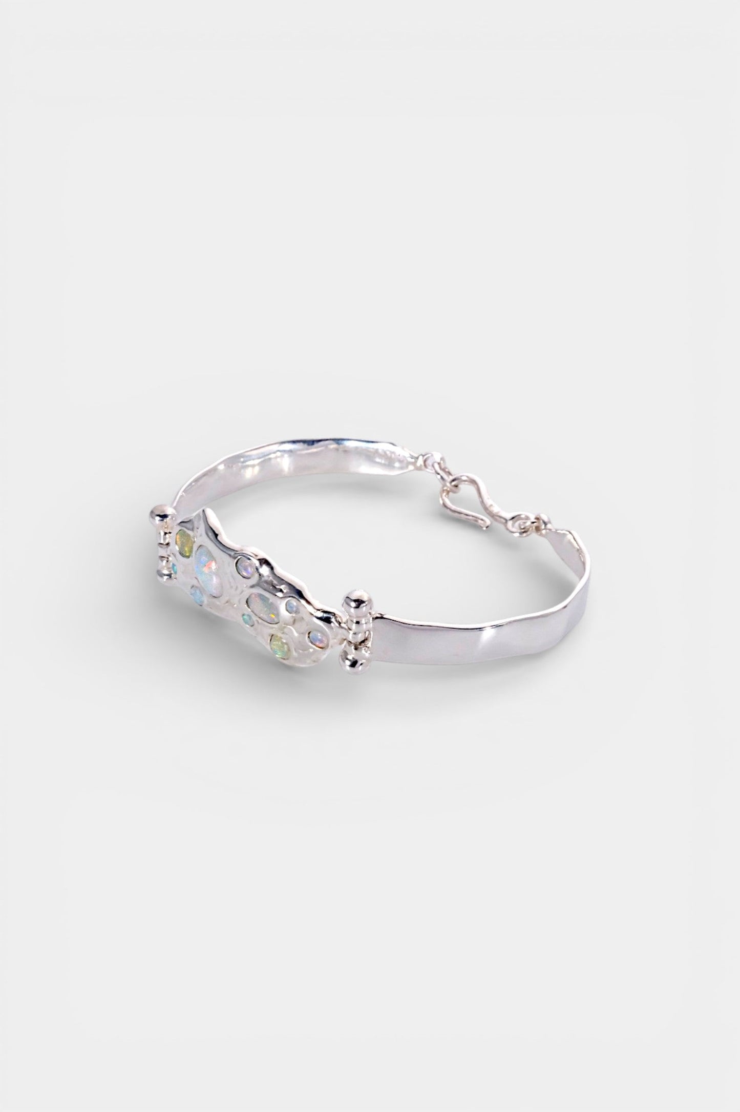 Plumage Scatter Bracelet