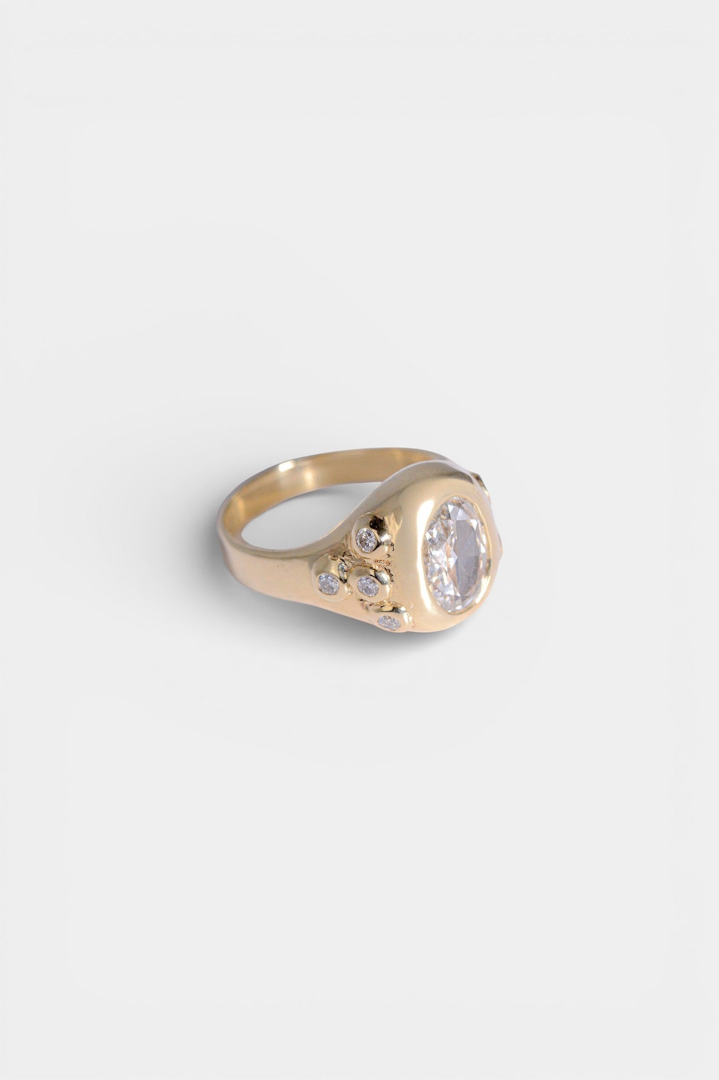 Asteria Ring