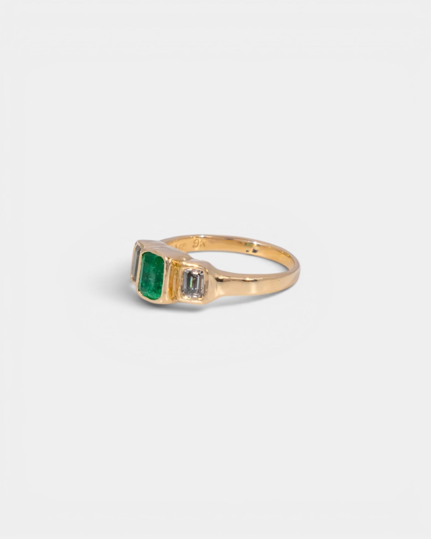 Apple Jax Ring