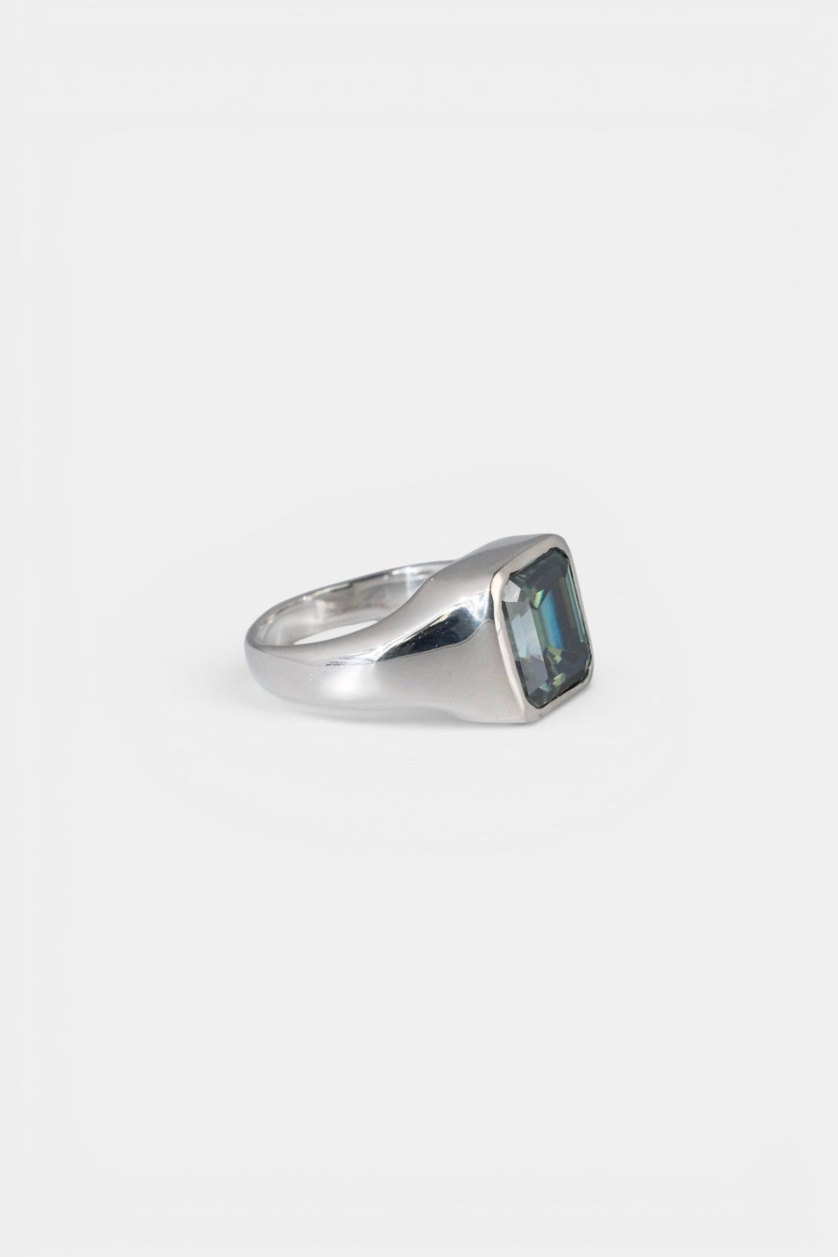 Smokin' Signet Ring