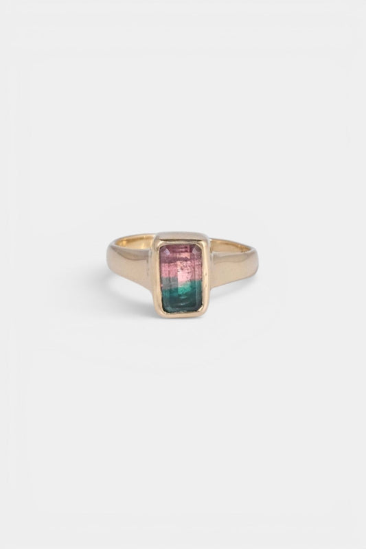Comes And Goes Ring