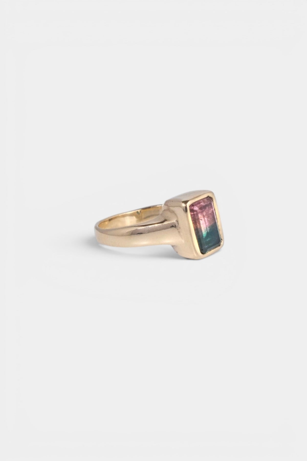 Comes And Goes Ring