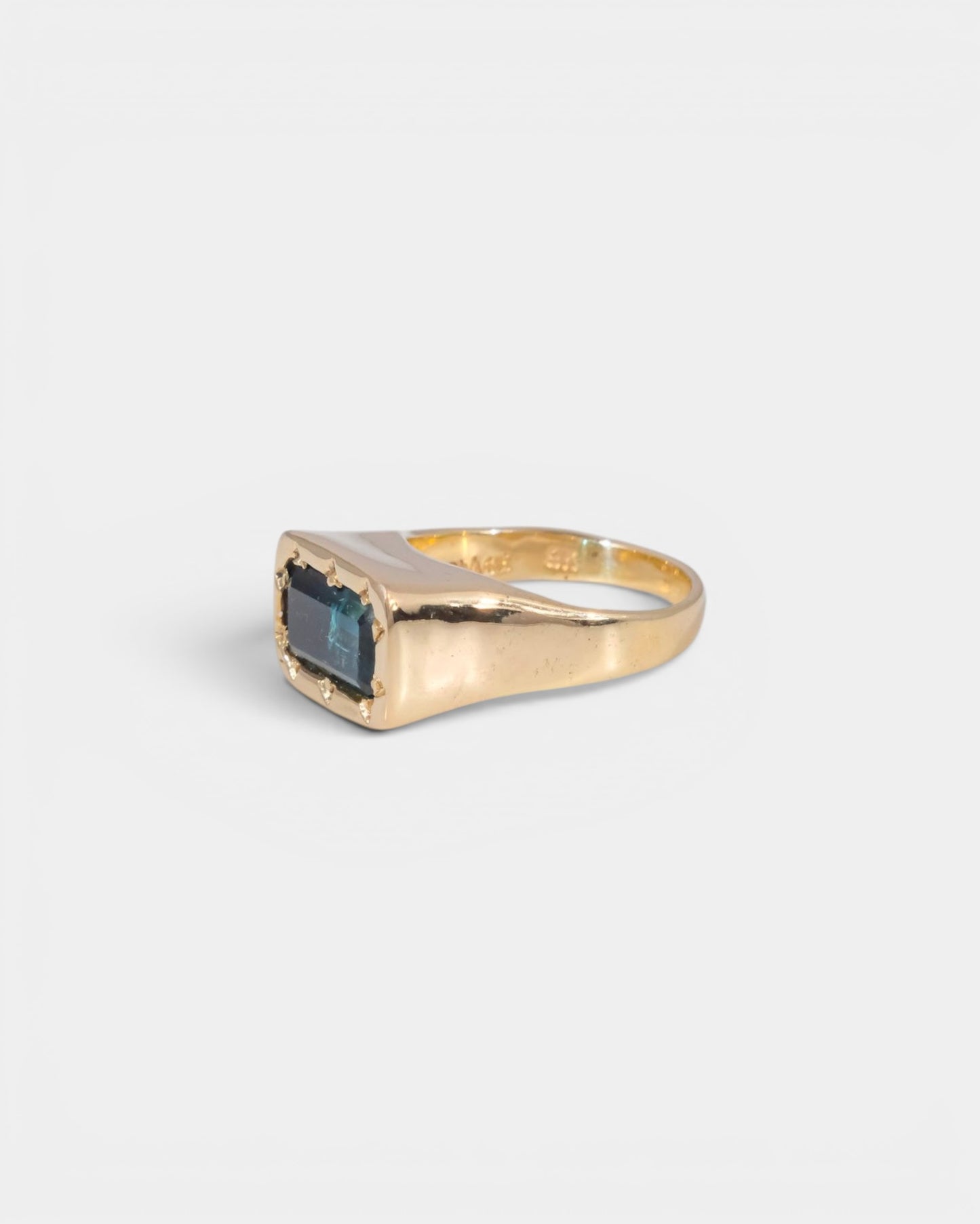 Sour Blue Signet Ring