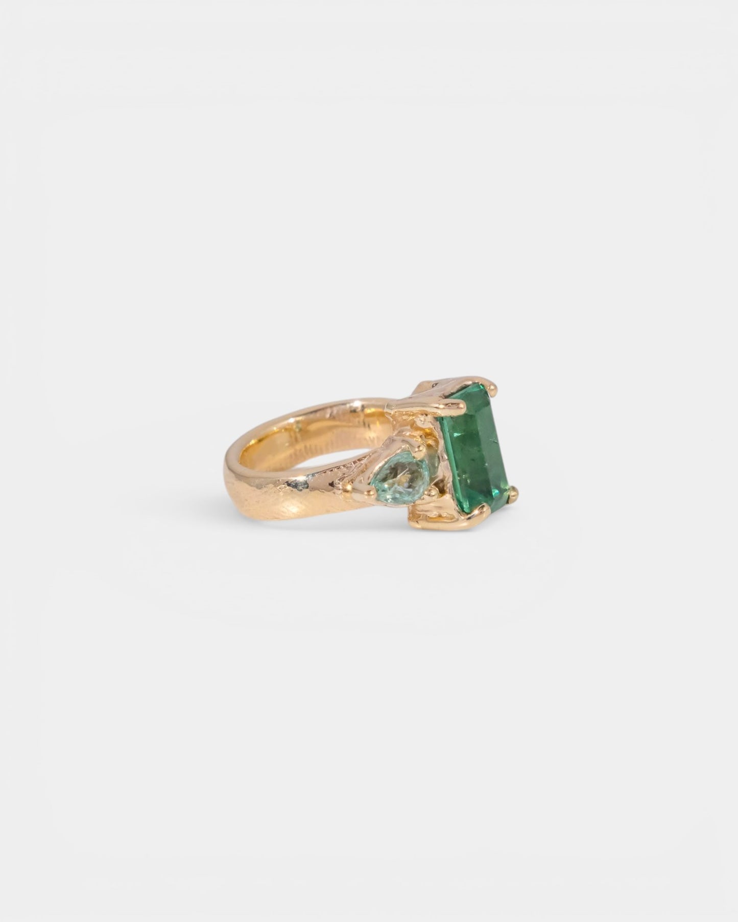 Wintergreen Ring